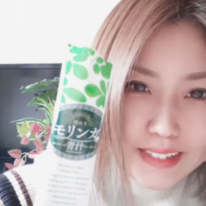 口コミ投稿：@purefield_official 様より煌めきモリンガ青汁のお試しです🍃普通の青汁と比べると少…