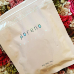 ピーリングパッド ポアノ（poreno）を使い切ったので、新しいものを使い始めました。こちらは、美容成分配合の美容液がたっぷりとしみ込んだパッドで拭くだけで洗顔代わり…のInstagram画像