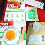 オーガニックのルイボスティーで知られるTIGER様のルイボスティーモニターに参加させて頂きました🎵ありがとうございます✨まず、こちらの製品は7年の歳月をかけて、3年連続モンドセレクションを受賞…のInstagram画像