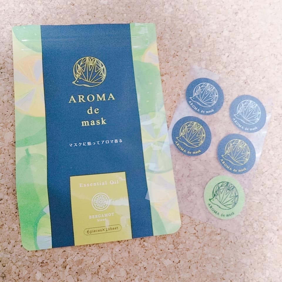 口コミ投稿：🌹アロマdeマスクをお試ししてて、マスクにシールを貼るとアロマが香るんです😌シール6…