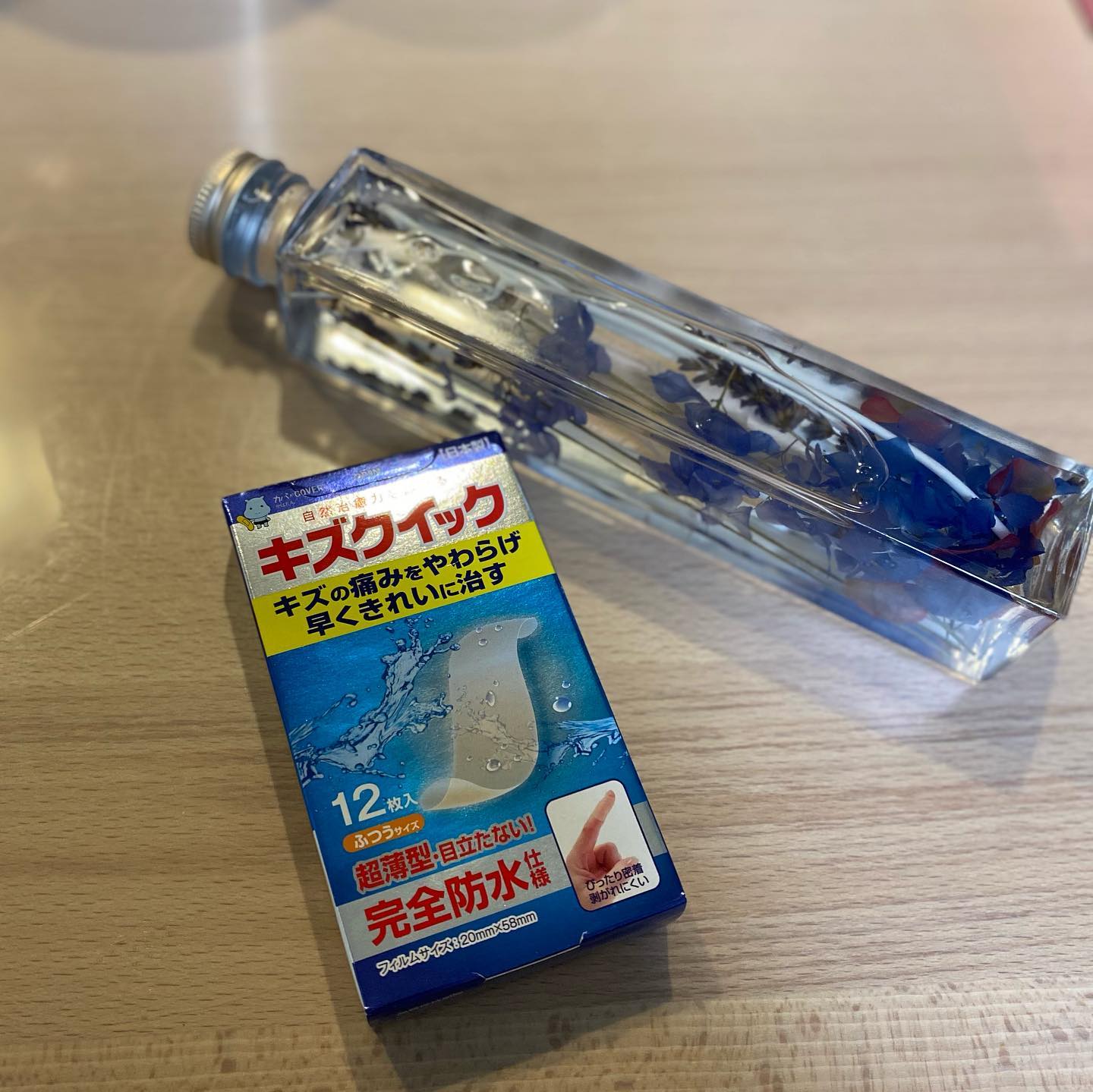口コミ投稿：キズクイックを試してみました。キズの痛みをやわらげ早くきれいに治す絆創膏です。1…