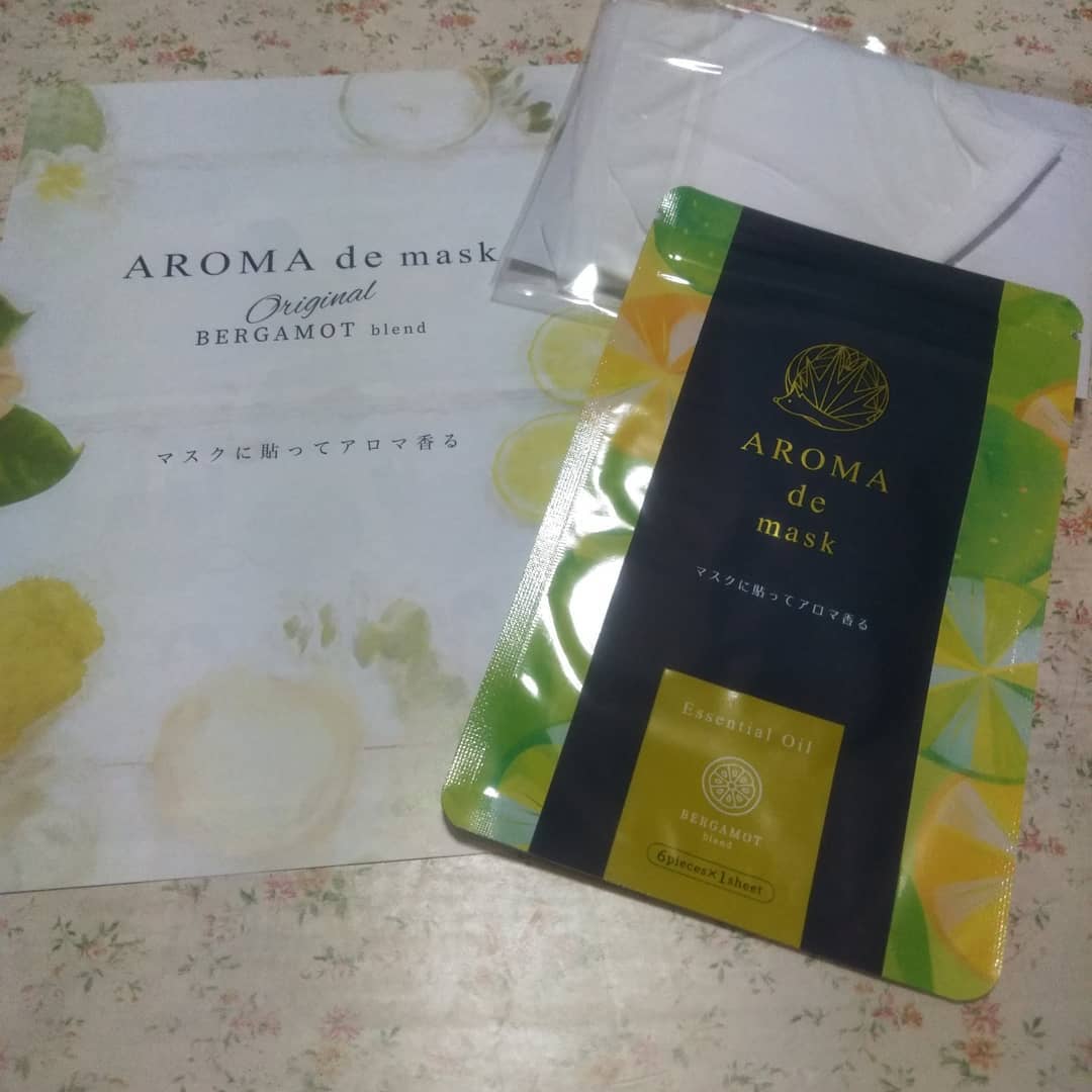 口コミ投稿：貼るアロマと聞いて気になっていた「アロマdeマスク」✨ハリネズミのシールが可愛い🥰…
