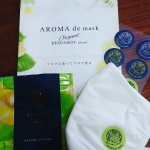 #アロマdeマスク試してみました❗マスクにシールを貼るだけ☺️#アロマにハマっている…私ベルガモットの香り、マスクをしていても癒されました🍀😌🍀#アロマdeマスク #アロマデマ…のInstagram画像