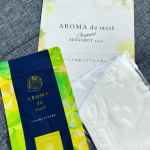 マスク生活を快適にするためにWELLBEST様のAROMA de mask　アロマ de マスク(ベルガモットシール)をお試し。ベルガモットをベースにした9種類の100％天然精油の滴下されたシ…のInstagram画像