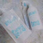 沖縄生まれのボタニカル消臭・除菌　ウォーターちゅらセーフを使ってみました。 こちらの商品は、肌の弱い赤ちゃんからご年配の方まで、幅広くお使いいただけるお水のような除菌剤です。子…のInstagram画像