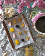 週末は♡おうちカフェ☕∗*ﾟフルーツで🍊🍋🍐🍏🍌🍑🍇チョコフォンデュを楽しみました～😋こちらのフルーツは、もはや定番の【Heno Heno】さんのフルーツたち♡☆長野県 🍓…のInstagram画像