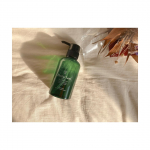 だいすきな@utukcia さまの#ハーバルリーフオーガニックシャンプー をお試しいたしました✨✨.〜〜〜🌱2019年新登場の『ハーバルリーフ』🌱.✒︎敏感肌で悩む…のInstagram画像