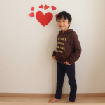 この度u0040nissen_kids_official さまのモニターをさせていただきます👕♥このパーカーとても軽くて体を動かしやすく、いつでもどこでも使えそうな柄✨本人も動きやすそ…のInstagram画像