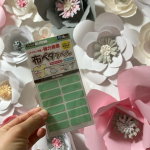 布ペタラベル S布へのおなまえつけ&目印つけに悩んでいるママ&パパ必見！アイロン不要で布に直接貼るだけ！幼稚園や保育園用の大量のこどもの洋服におなまえつけでアイロンを出すのは面…のInstagram画像