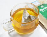 【お茶】TIGERさんの『生葉（ナマハ）ルイボスティー』をいただきました。生葉ルイボスティーは蒸気を使うことで、あえて発酵を止めて日本茶のような製法で作られているそうです。飲んでみると、確かに…のInstagram画像