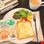 @yamazaki_sozai さんもう一品　北海道男爵のポテトサラダ　110gお試しさせて頂きました❤️♦︎早速、ポテサラトーストをつくってみました🍞❤️🥔✨家庭にある調味料のみ…のInstagram画像