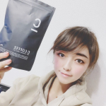 インスタで可愛い子がこぞって載せてて気になっていた、チャコールクレンズコーヒー☕️試してみました✨✨毎日のコーヒーをC COFFEEに置き換えるだけで、ダイエットできちゃう。黒…のInstagram画像