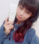 これに珪藻土??珪藻土ってコースターやお風呂のマットなど水を吸収してくれるイメージ💦洗顔に珪藻土を使う新しい発想が〈リフターナ 珪藻土クレンジング〉!!!洗顔クリームに…のInstagram画像