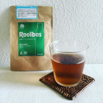 美味しいルイボスティー「オーガニック生葉（ナマハ）ルイボスティー」愛飲してます♡テトラ型のパックタイプやペットボトルに入れやすい長細いタイプなどいろいろ豊富に販売中♡ホットでもアイスでも癖がな…のInstagram画像