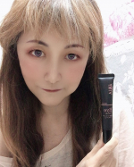 アイゾーンの悩み✨肌荒れ・乾燥・美白に対応したパーフェクトアイクリームを使いはじめました💞だってマスク生活になったので目元に視線が集中しちゃうし😅見た目の印象は目元で決まる🎵…のInstagram画像