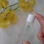 【使い方に注意⚠️合成界面活性剤不使用のお肌にやさしいクレンジング】少し前にもアップしましたが、お肌に負担をかけない、天然さとうきび由来100％のクレンジング❤️私、使い方…のInstagram画像