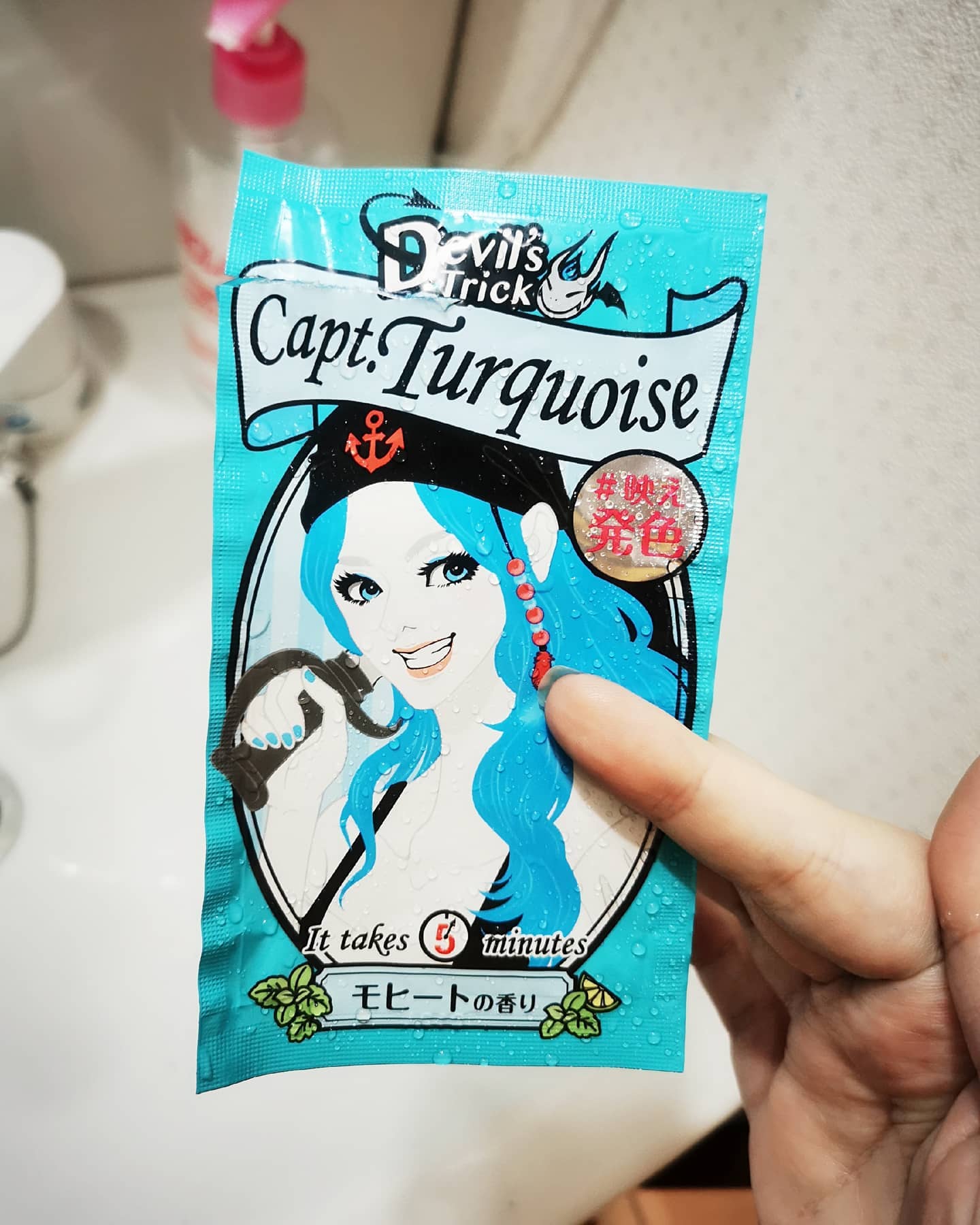口コミ投稿：@ishizawalab a marca desses produtinhos maravilhosos.Lançamento da cor turquesa…