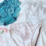 気持ちがあがる可愛いショーツ❤️﻿エクサブラのショーツ✨✨✨﻿﻿下着は毎日身につけるものだからこそ、大事なものですよね🌹﻿だからこそ素材や履き心地を重視して選んでいきたいです🥰﻿﻿…のInstagram画像