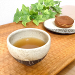 【ピリピリしょうがゆ湯】﻿﻿赤い缶の昆布茶で有名な﻿玉露園のしょうがゆ湯で﻿テレワークのリフレッシュタイム♪﻿﻿﻿粉末をコップに入れれば﻿熱湯を注いで混ぜるだけ✨﻿…のInstagram画像