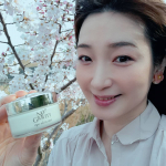 【世界初！プラセンタ・サイタイ同時抽出エキス配合のオールインワンクリーム】３ヶ月長期モニターさせていただいた「ノーグラビティ エポオールインワン」🎵特徴は、オレンジの粒々。これ…のInstagram画像
