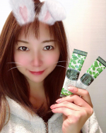 🫑HEALTH TALK🥦お肉が大好きで、いつもお肉ばかりしか食べてない😝健康とお肌のために、最近朝起きて青汁を飲み始めたよ🥬青汁ってまずいイメージだけどこの煌めきモリンガ青汁は溶けやすくて飲…のInstagram画像