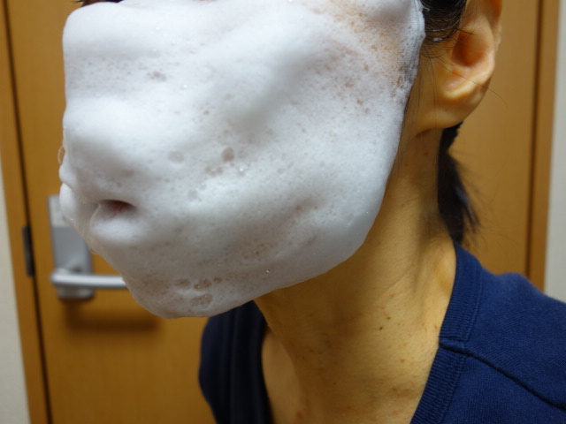 口コミ：エタリテ 洗顔フォーム　潤いを守りながら、汚れや古い角質を取り除くの画像（18枚目）