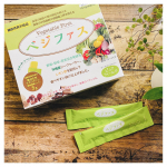 𓅩﻿ベジファス﻿﻿﻿脂肪や糖の吸収を抑える、“ベジタブルファースト”の習慣を手軽に実践できる、ゼリータイプの機能性表示食品。﻿﻿1箱30包入です。﻿﻿食後に上がる中性脂…のInstagram画像