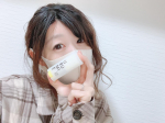 . 最近愛用し始めたURUMIEヘアバームでアホ毛悩みからの解放𓂃✌︎⋆✧　そしてあっちへ行くかこっちへ行くか迷子になってる前髪がよくあるんだけど🤣この子も決めた方へピタッ…のInstagram画像