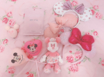 最近のお気に入りアイテムたち🎀🌸🍓✔poano ピーリングパッド ￥800拭くだけで洗顔とスキンケアまで出来ちゃう時短アイテム!!私は朝に愛用してます🎶.✔さくら色のミニーちゃんぬいば￥95…のInstagram画像