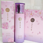 パッケージも可愛くて桜の香りに癒やされながらスキンケアできる化粧水、🌸桜咲耶姫　モイストローション🌸アロマの専門家が開発した国産アロマスキンケアだからとっても良い香り❤️手にとって…のInstagram画像