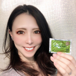 【玄米酵素ハイ・ゲンキ スピルリナ】をお試しさせていただきました。サンプルをいただいたのですが、きちんとした冊子や説明書等が同封されていてとても親切だと思いました。栄養不足など補いたい場合は1…のInstagram画像