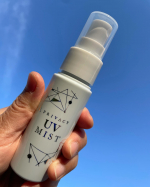 プライバシー　UVミスト50を使ってみました😊1つでUVカット&うるおいプラス😊SPF50＋PA++++だから紫外線対策もバッチリ👍ミストタイプで顔だけではなく全身に使えちゃう🤗髪にも…のInstagram画像