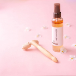 □@neo_naturalNatures for スカルプワンダーローション&ローラーセット✨✨.分け目の目立ちやボリューム不足などの悩み。そんな頭皮環境に働きかける頭髪によいとされる…のInstagram画像