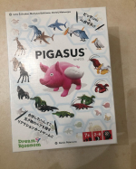 【Pigasus ピガサス】【セット内容】・カード×72・ピガサスのオモチャ×1・あそびかた説明書ピガサスフィギュアの周りに、楽しい合体したへんてこ生き物がたくさん描かれているパッ…のInstagram画像