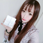 🌹ホワイトトラッシュ HQ美容液/Vセラム30🌹HQ美容液は、純ハイドロキノンを5%も配合した高濃度美容液✨とろみのあるテクスチャーで、気になるお肌の悩みをケアしてくれます。vセラ…のInstagram画像