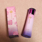 使い心地はさらっとしっとり🌸そしてほんのり桜の香り🌸とってもおすすめの化粧水です♪みなさん機会があったら手にとってみてください💓パッケージもピンクで持ちやすく可愛いですよ♪#PR #富士産…のInstagram画像