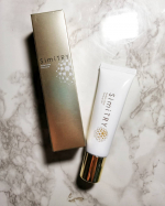 【SimiTRY パーフェクト ホワイト トーンアップUV】あらゆる光や外的ダメージから肌を守ることに特化した高機能UV化粧下地♥こちら✨日焼けによるあらゆるシミの原因から肌を守り、…のInstagram画像