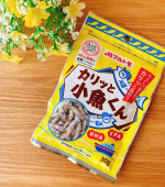 .ꕤ 「カリッと小魚くん」マルトモ様からいただきました•.¸¸¸.☆˖*˖*国内産のかたくちいわしを飴炒りにした美味しい小魚です✧˖°˖*˖*おやつやおつまみにぴったりで、カルシウムや…のInstagram画像