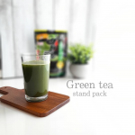 *新茶の季節になりましたね  高級な抹茶を手軽に味わえる純正飲料濃いグリーンティー飲んでみました  国内産宇治抹茶を原料の20％配合100％国内産原料を使用しているグリーンティーで…のInstagram画像