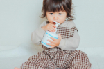 ..以前、ご紹介したママモデル 東原亜希さん 、エステティシャン 高橋ミカさん 共同開発のミルクローションBABY BORN face&body milk‎𓂃赤ちゃんから大…のInstagram画像