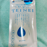 「TEINEI ハンドエッセンス」手のための美容水溶岩から抽出された29種もの水溶性ミネラルが肌の乾燥を防ぐ。ダマスクローズ、幹細胞エキスが、肌を柔らげ、滑らかにする…のInstagram画像
