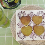 #玉露園 #濃いグリーンティー #玉露園の濃いグリーンティー #monipla #gyokuroen_fan濃いグリーンティーでクッキーを作ってみました。ちょっと焦げたw抹茶の香りとコゲの…のInstagram画像