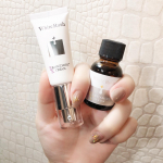 【Vセラム30,バクシア】を使い続けてみました！最初に感じたくすみ明るくなってくる感じが毎日実感できて、すっぴん+日焼け止め+アイブロウでご近所のお散歩くらいなら出来るようになってきています。…のInstagram画像