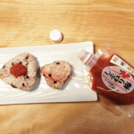福井県独特の品種　紅映梅（べにさしうめ）からできたしそねり梅。使いやすいチューブに入っているので料理に便利！まぜこみおにぎりにして食べたら絶品！子供たちもパクパク食べていました♪ほどよい酸っぱさ…のInstagram画像
