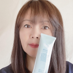 薬用美白オールインワン「シズカゲル」をお試しさせて頂きました😊1本で化粧水･美容液･乳液･クリーム･パックの５役を叶える薬用美白オールインワンゲル❤シミ･シワ･肌荒れ･乾燥と様々な…のInstagram画像