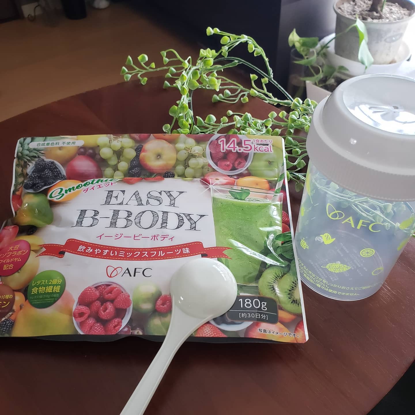 口コミ投稿：憧れのBODYを目指して地道に話題の置き換えダイエットをしています😃朝、昼はなんとな…