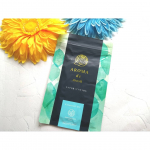 AROMA de mask【ペパーミントブレンド】もはや、あたしの中では定番になってきているシール🌝このハリネズミのチャームポイントが可愛いんだよね〜🧡💚🧡💚３種類の色があってその時の気…のInstagram画像