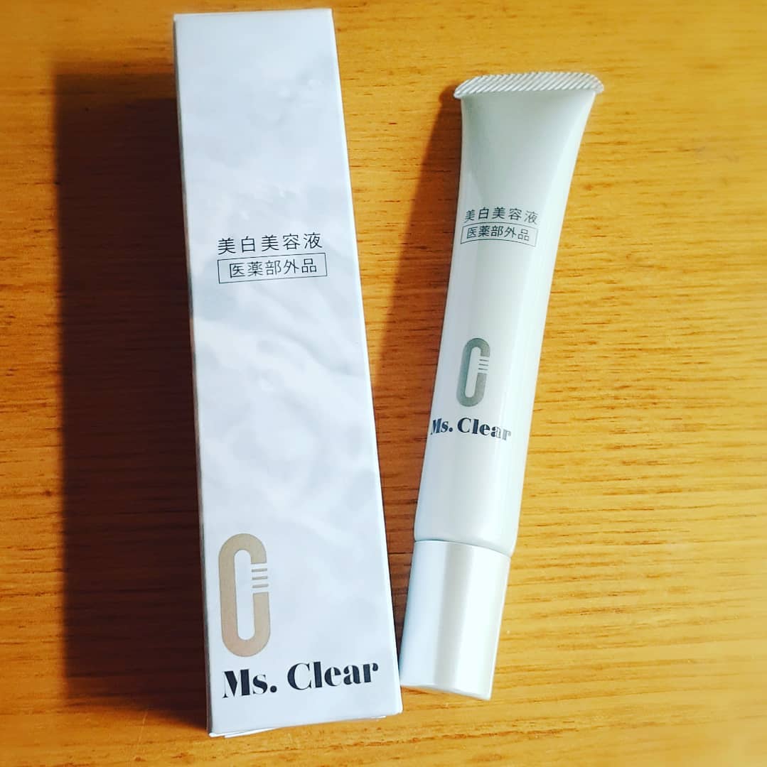 口コミ投稿：スキの無い澄み肌へと導くMs. Clear美白美容液気になるはだ悩みの箇所にはヘッドアプ…
