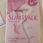 スリムウォーク　シェイプ＆キープストッキングを使ってみました。暑くなってきたのでストッキングどうかな？とおもいましたが、暑さは気になりませんでした。おなかまわり、太もも、ふくらはぎ、足首それぞれ着圧…のInstagram画像
