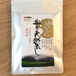 無添加の天然だしです🐟原料欄を見ると国産、シンプルで安心香り高い美味しい出汁が取れましたそのまま味見をすると美味しい！おだしをたっぷり使って卯の花をつくりおきにんじん、しいたけ、こ…のInstagram画像